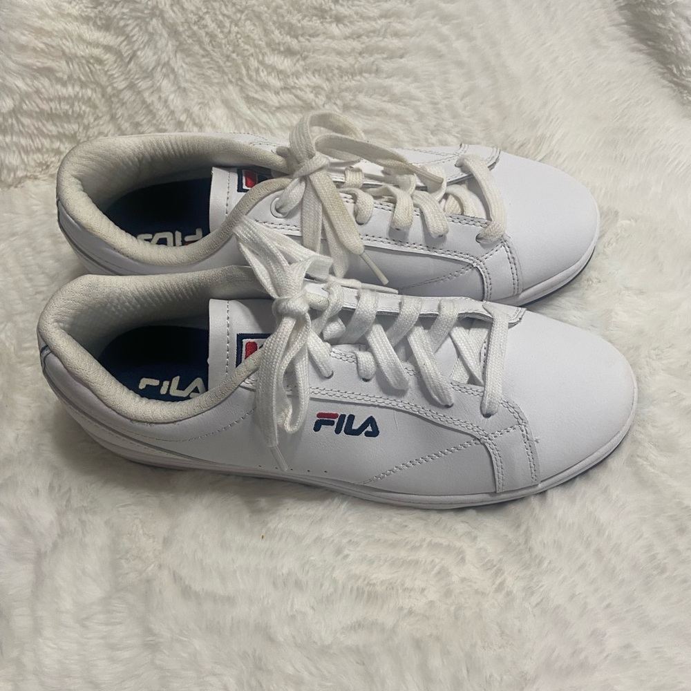 Fila Classic White Reunion Sneakers for Women